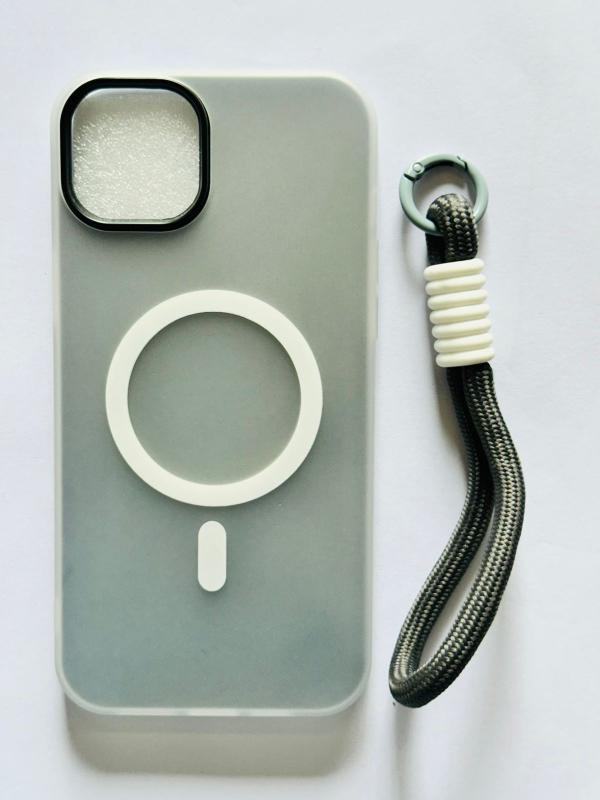 ESTUCHES MAGSAFE CARGA INALÁMBRICA IPHONE 14 PLUS / 15 PLUS CON CINTILLO GRIS